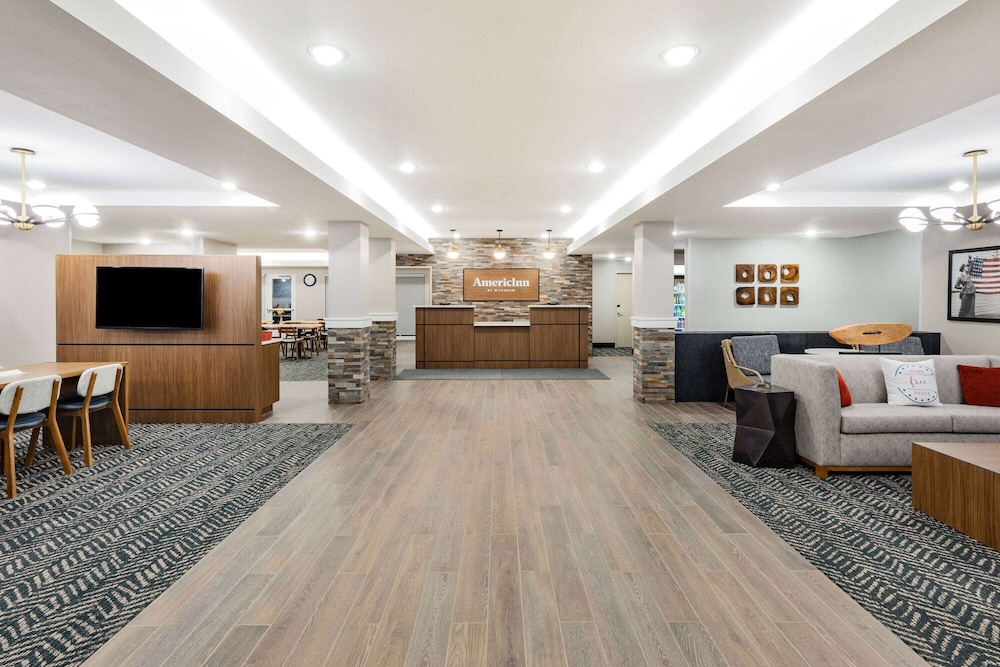 AmericInn by Wyndham International Falls