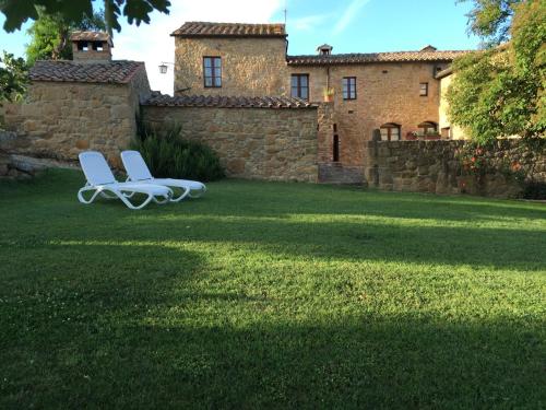 Villa Fonte allOppio con area piscina recintata