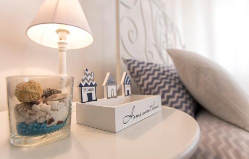 White Charme Rooms -Self Check in-