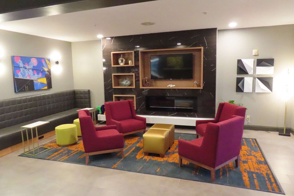 Best Western Heritage Inn & Suites