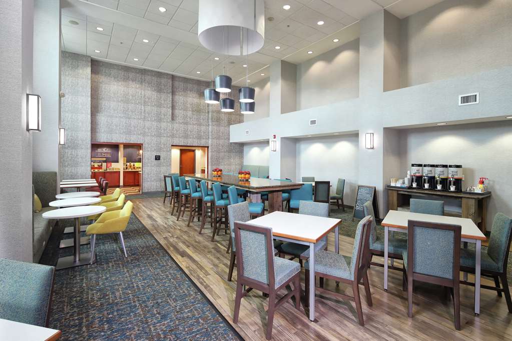 Hampton Inn And Suites Tucson East