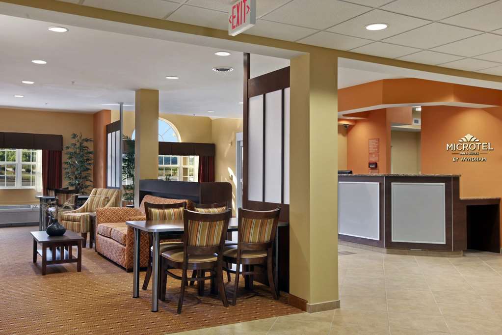 Microtel Anderson Clemson