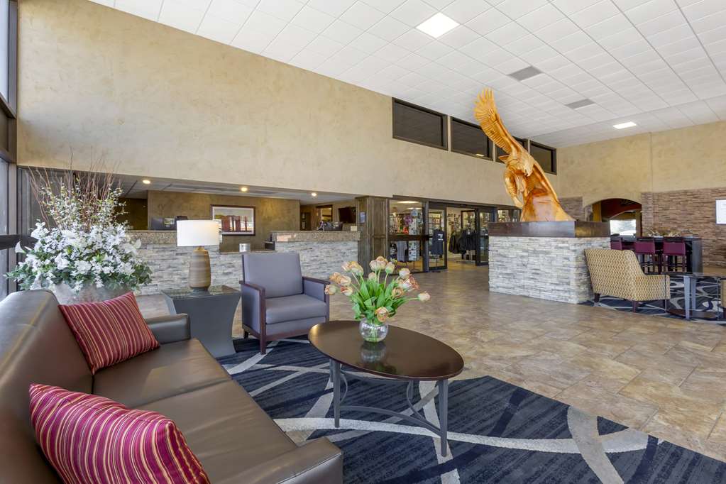 Best Western Plus Raton Hotel