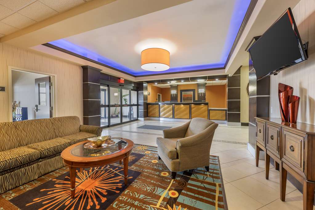 Best Western Plus Midland Suites