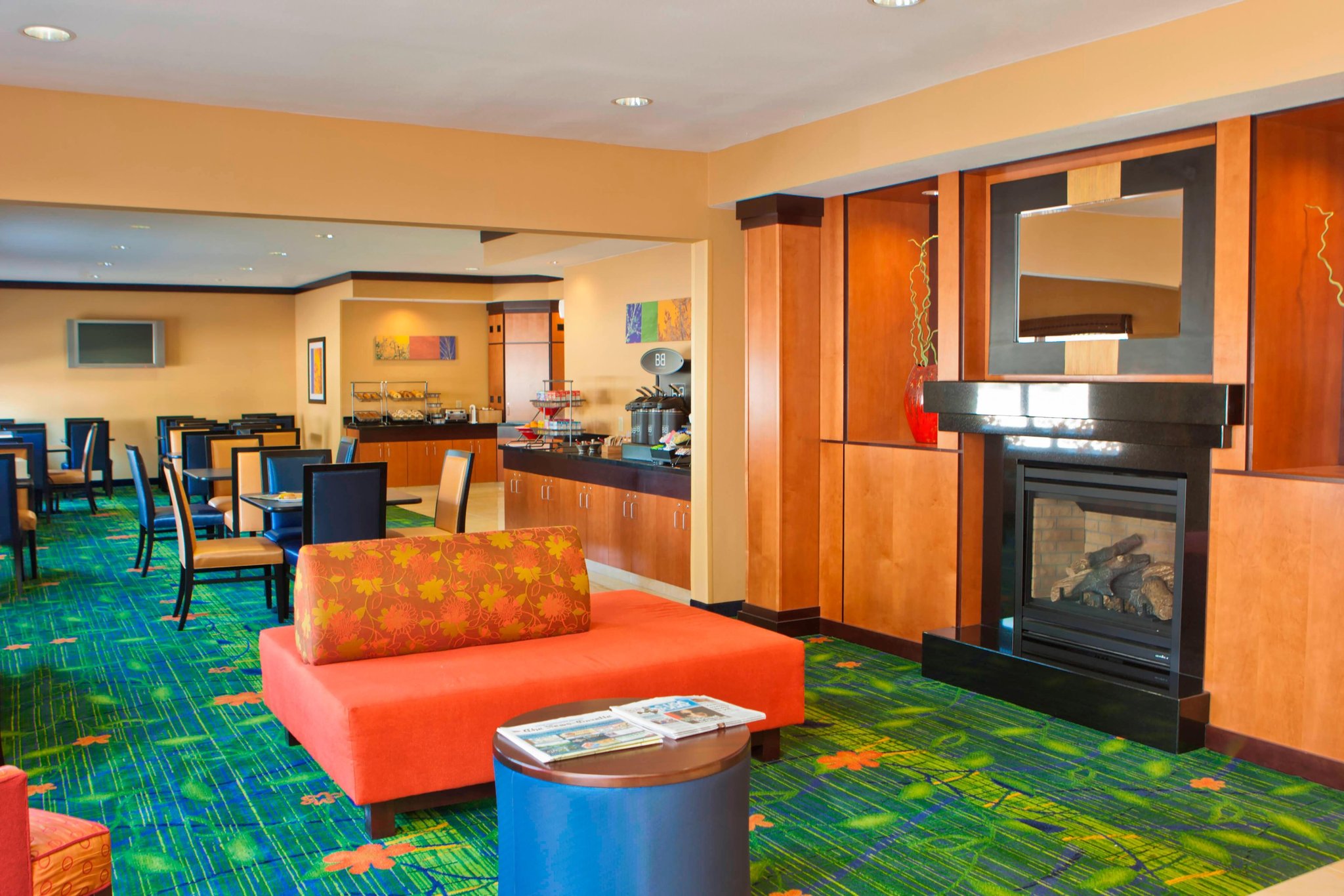 Fairfield Inn And Suites Champaign