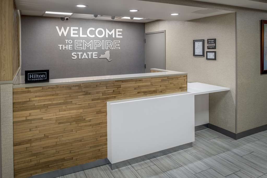 Hampton Inn Li Commack