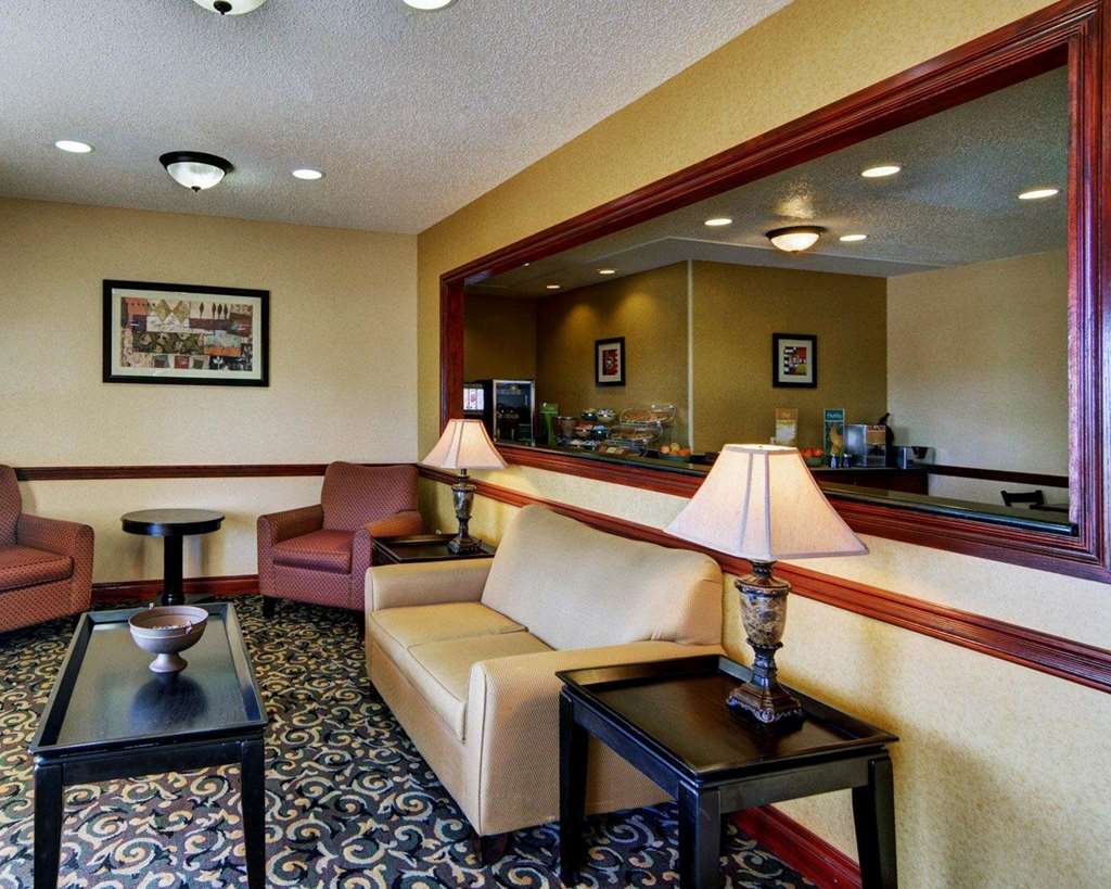 Quality Inn And Suites Wichita Falls I-44