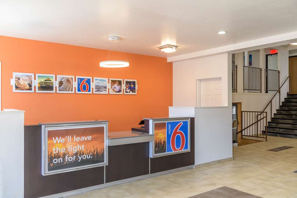 Motel 6 Sedalia