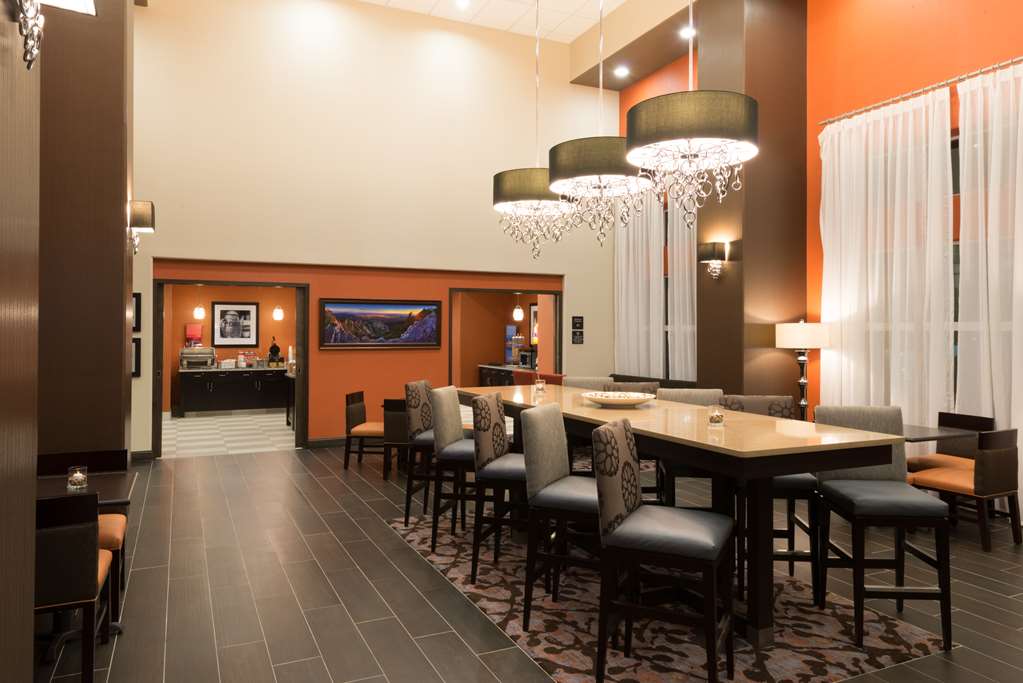 Hampton Inn And Suites Albuquerque/north-journal Center
