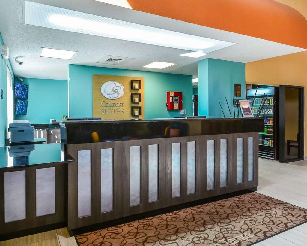 Comfort Suites Tampa Brandon