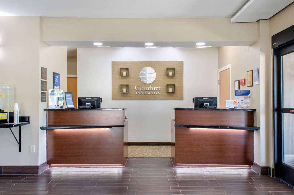 Comfort Inn And Suites Covington - Mandeville