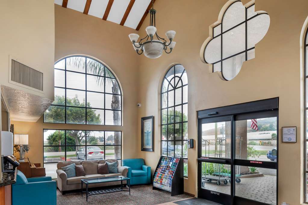 Quality Inn And Suites Camarillo-oxnard
