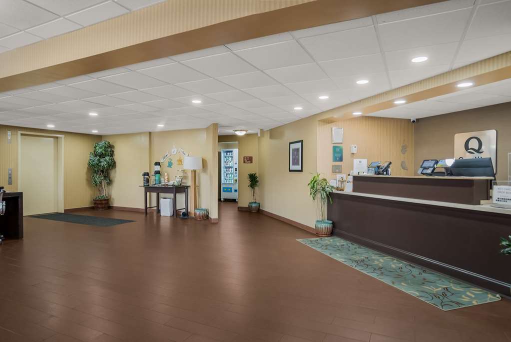 Quality Inn And Suites Chambersburg