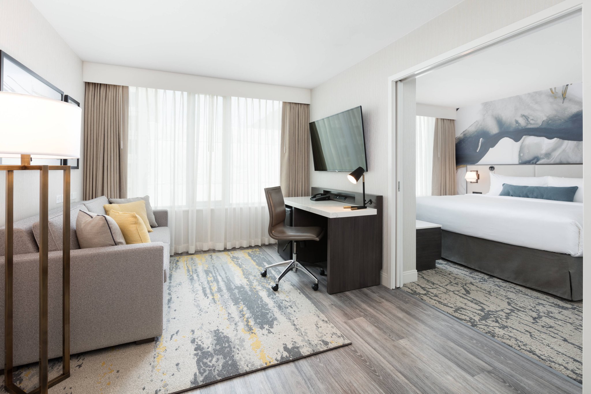 Delta Hotels By Marriott Vancouver Downtown Suites