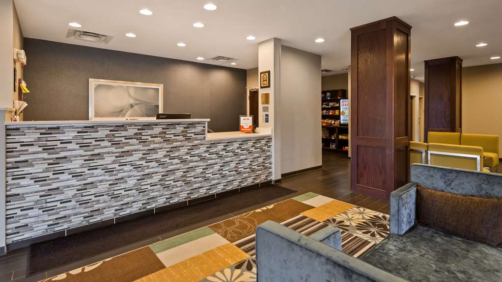 Best Western Plus Boardman Inn And Suites