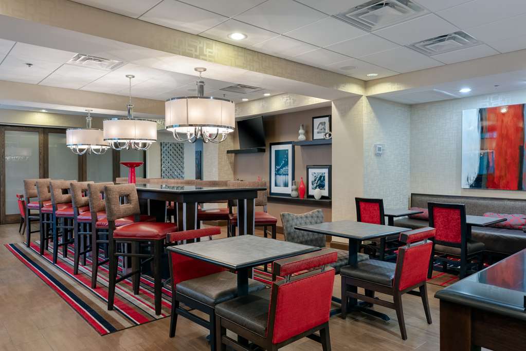 Hampton Inn Atlanta Mcdonough