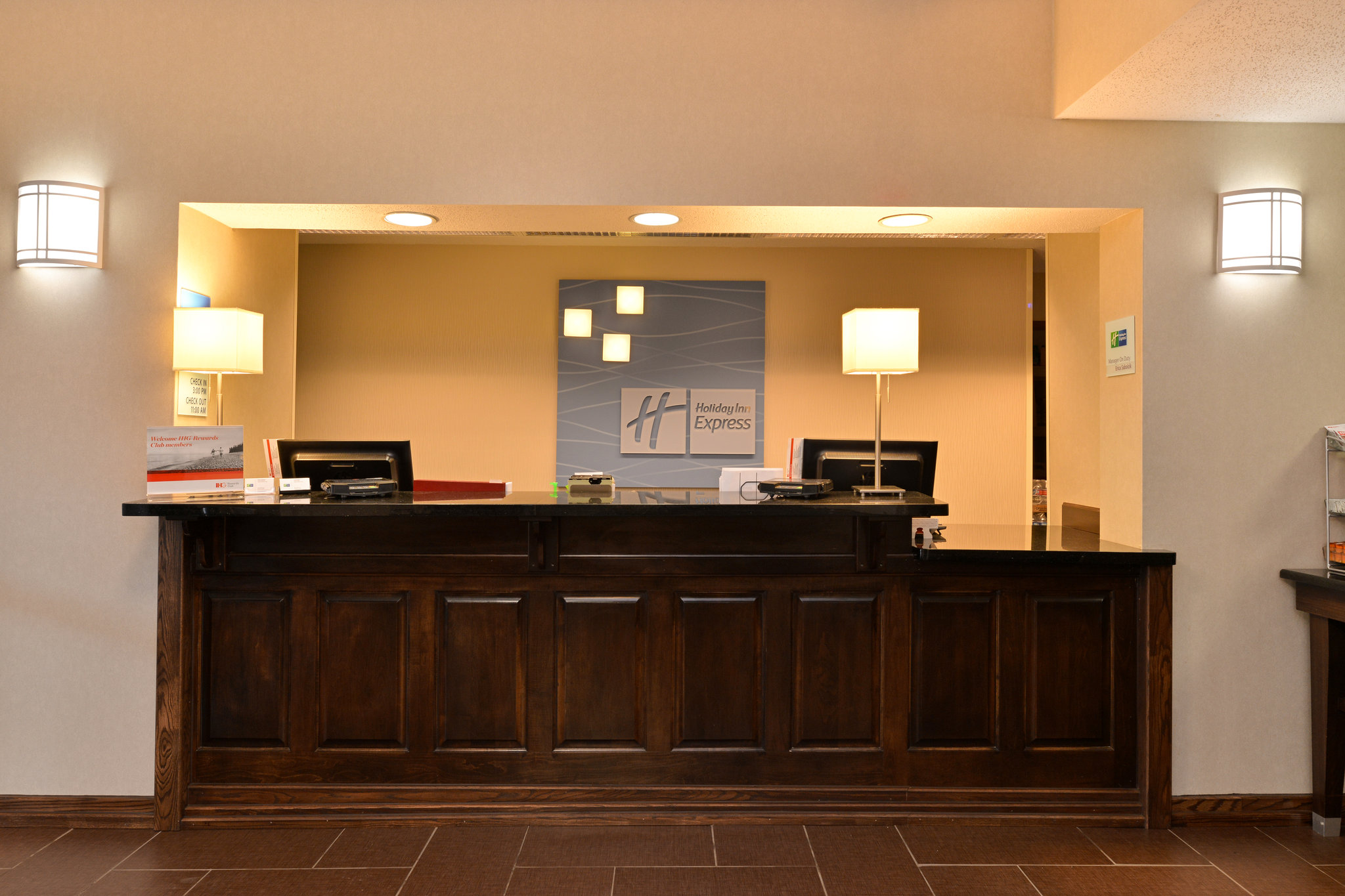 Holiday Inn Express And Suites St Marys