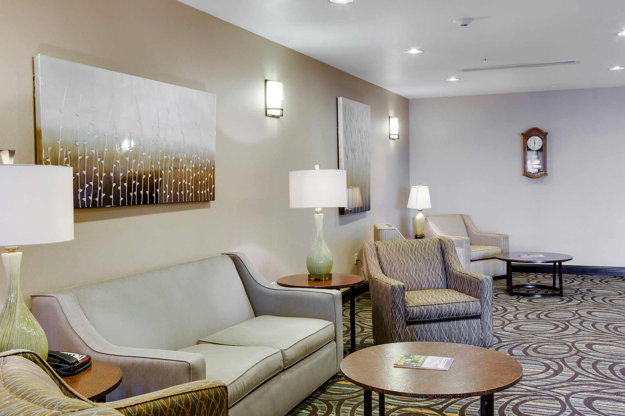 Holiday Inn Express And Suites Nevada