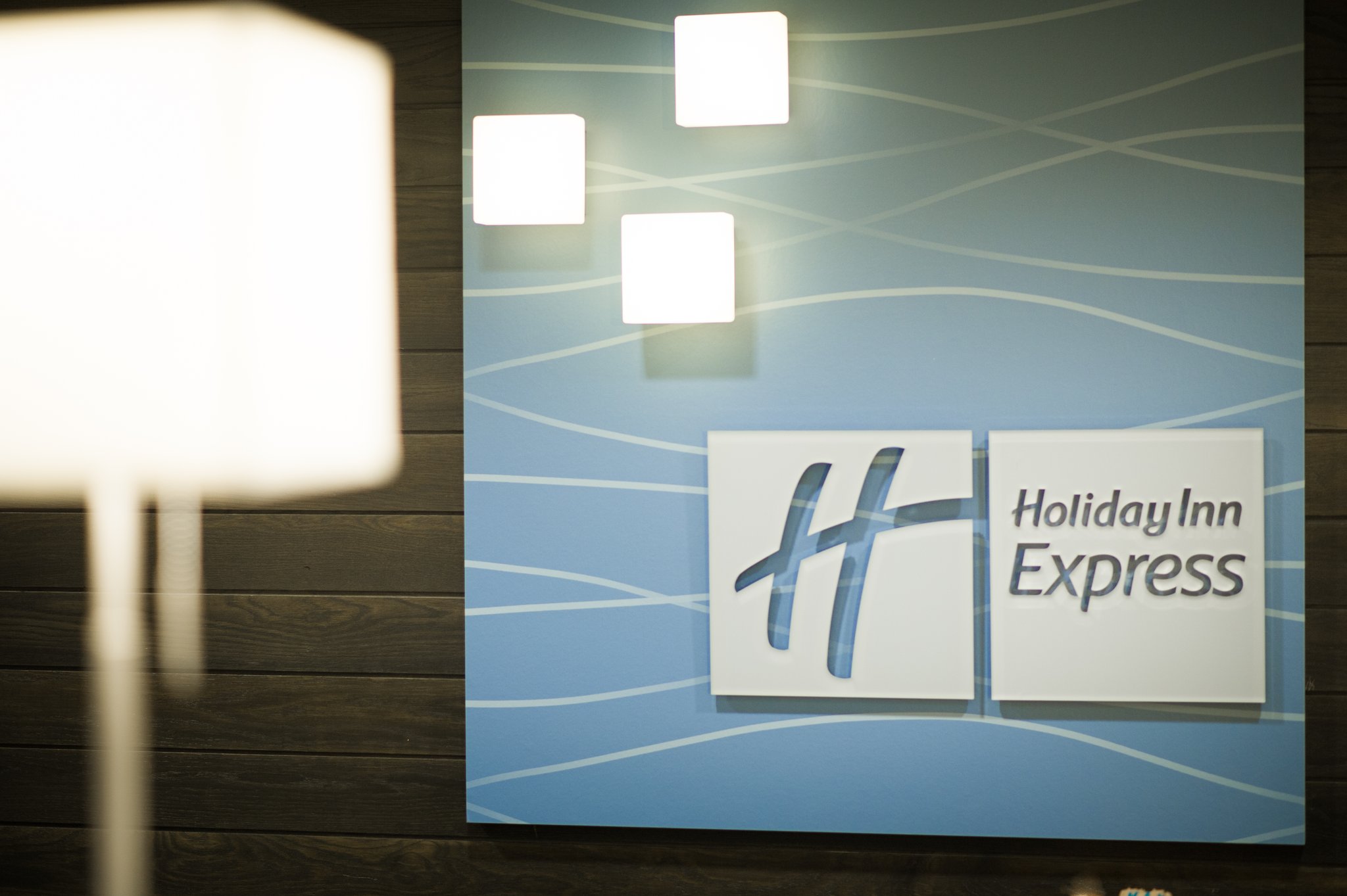 Holiday Inn Express And Suites Madison Central