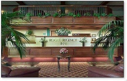 Rogue Regency Inn And Suites