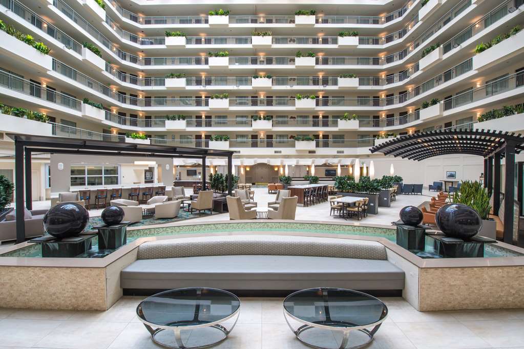 Embassy Suites Seattle - Tacoma International Airport