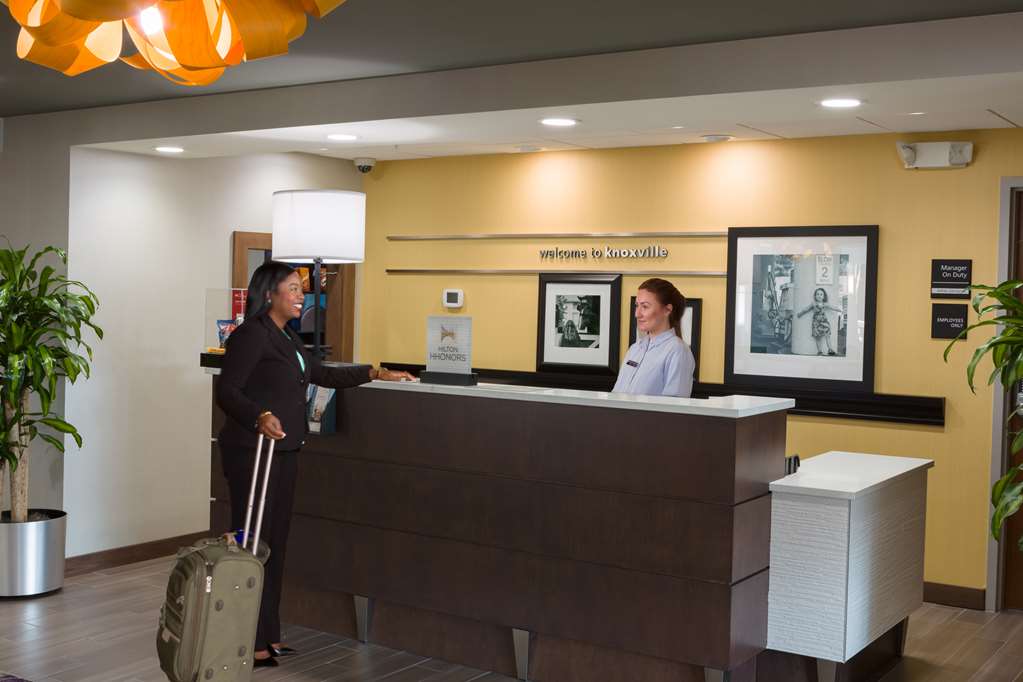 Hampton Suites Knoxville Papermill