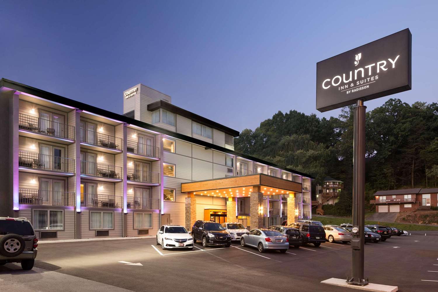 Country Inn And Suites By Radisson, Gatlinburg, Tn