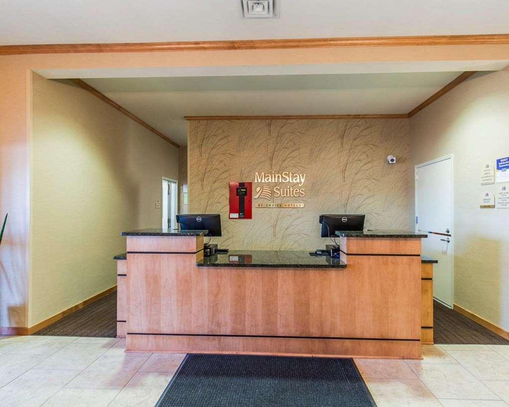 Mainstay Suites Sidney - Medical Center