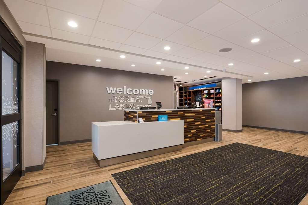 Hampton Inn & Suites By Hilton Det/sfld