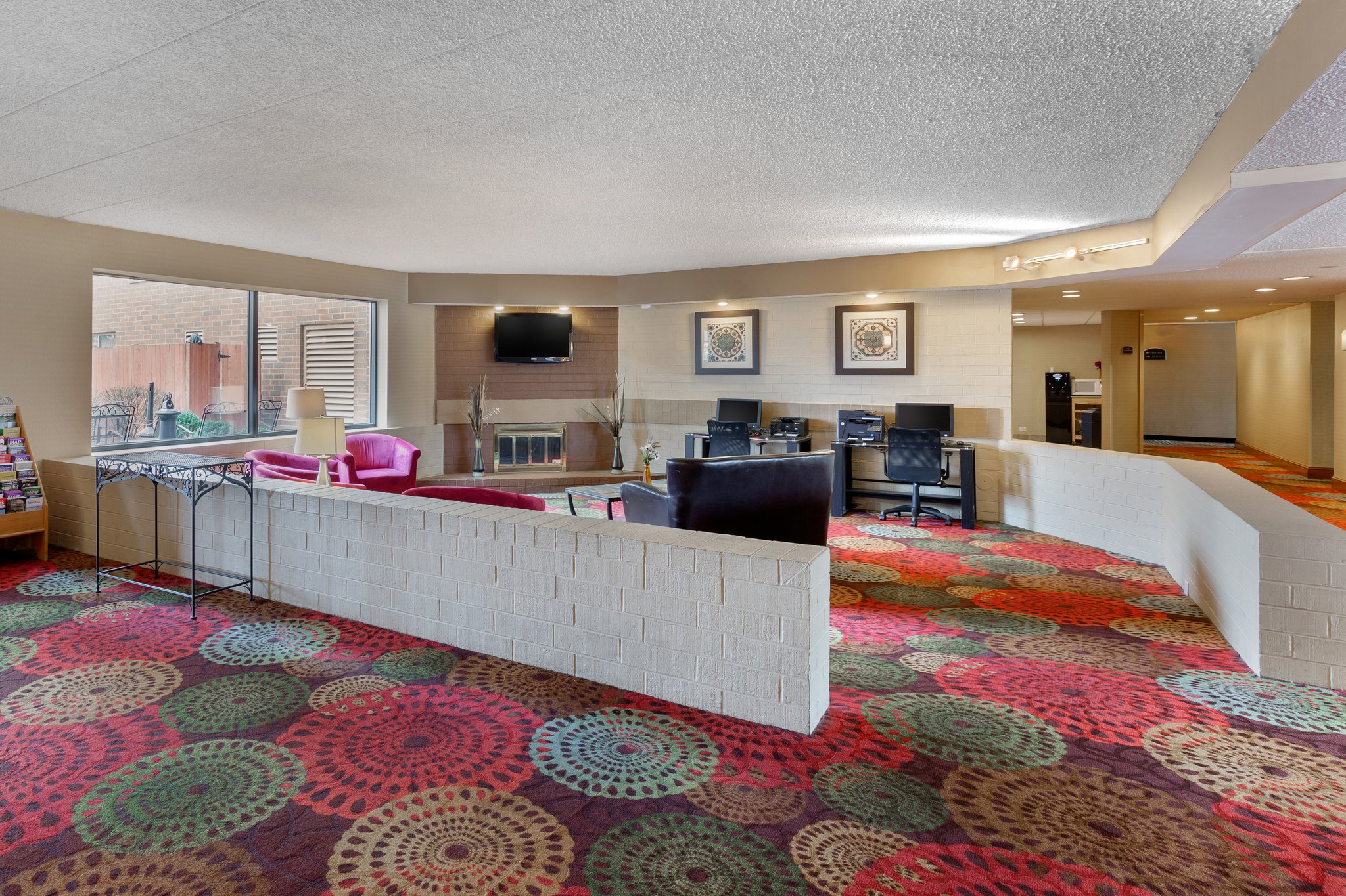 Holiday Inn Exp Downers Grove