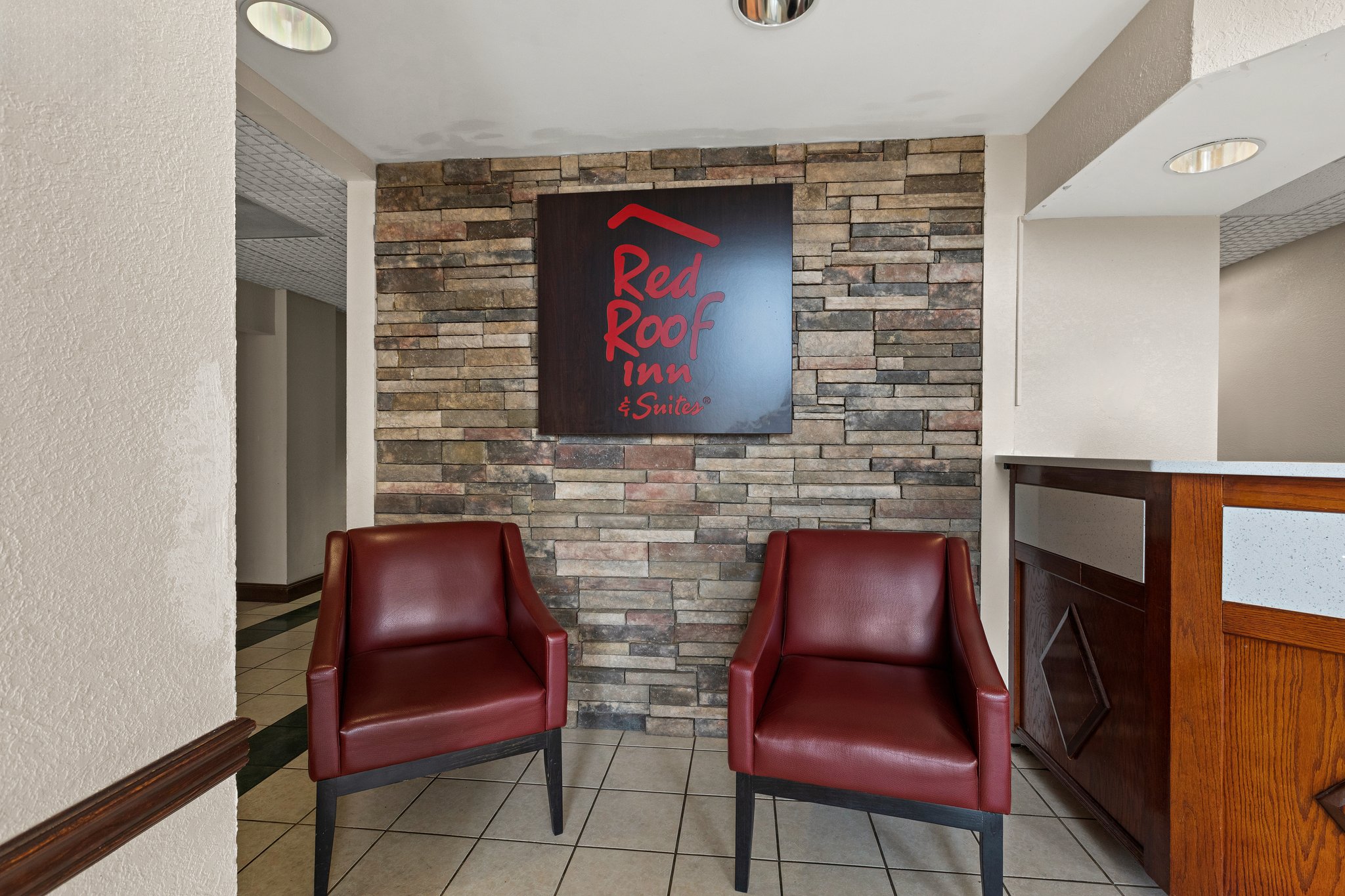 Red Roof Inn & Suites Newnan