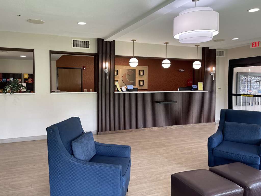 Comfort Suites Near Seaworld