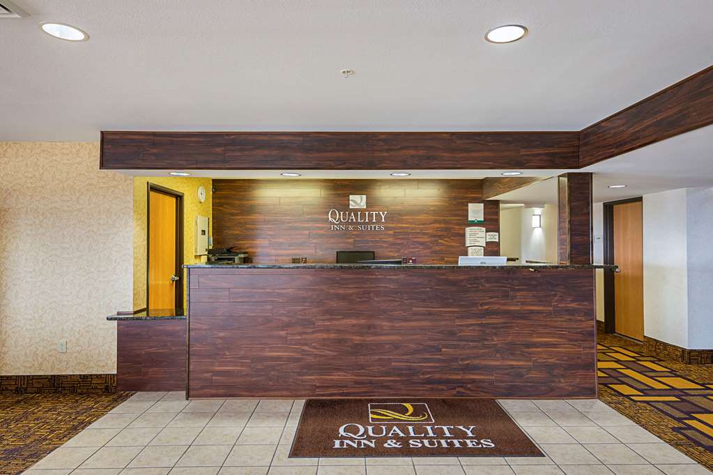 Quality Inn And Suites Belmont Route 151