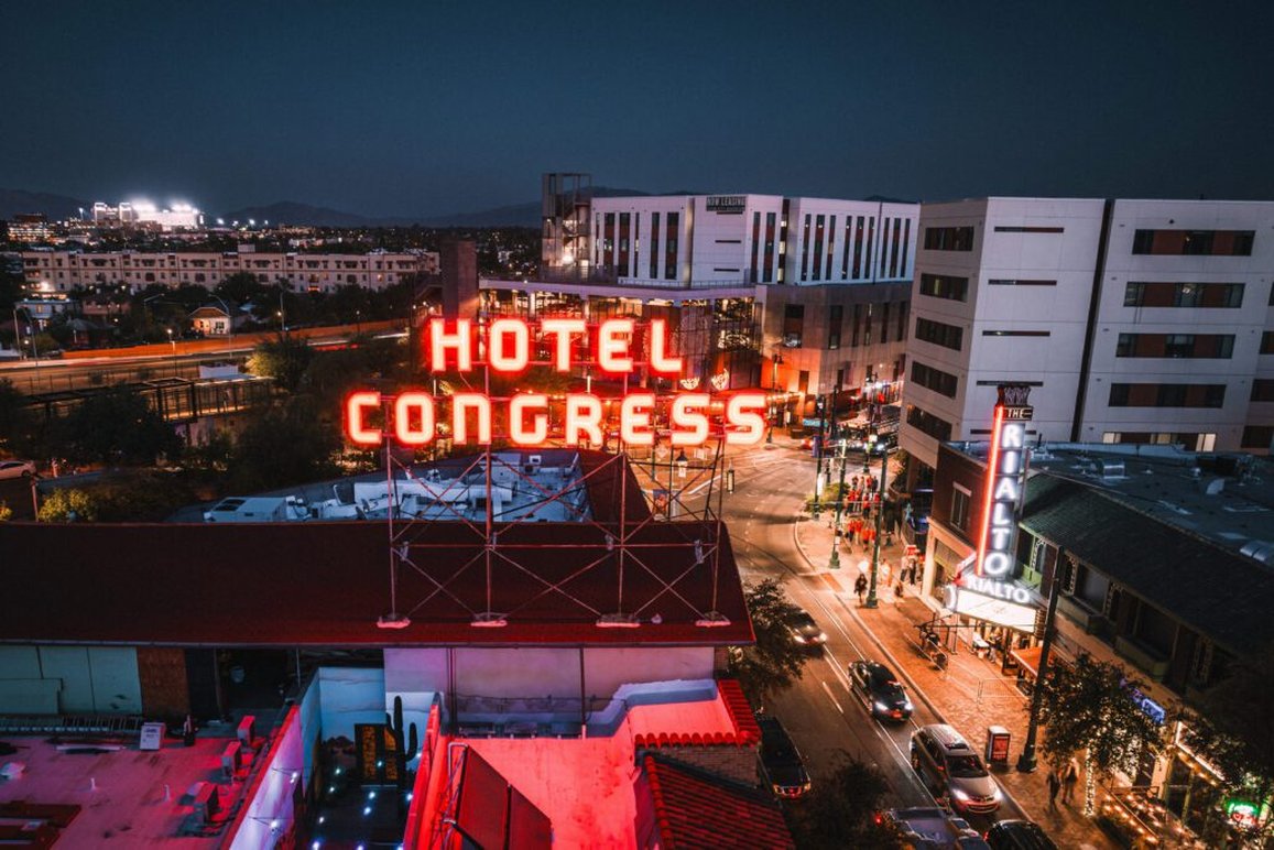 The Hotel Congress