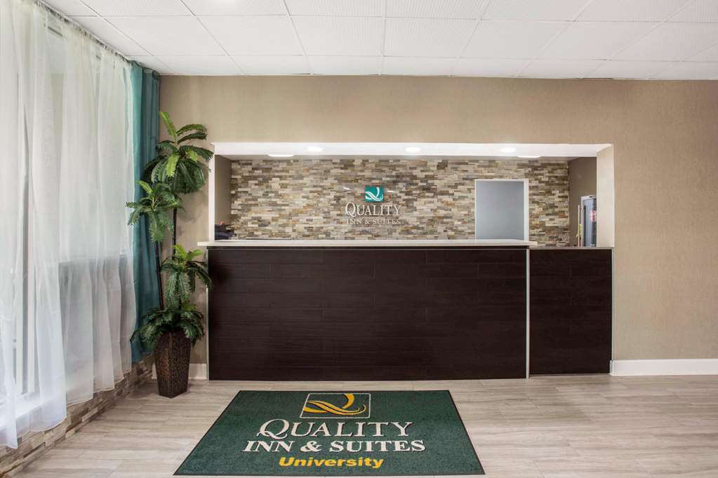 Quality Inn And Suites University Area