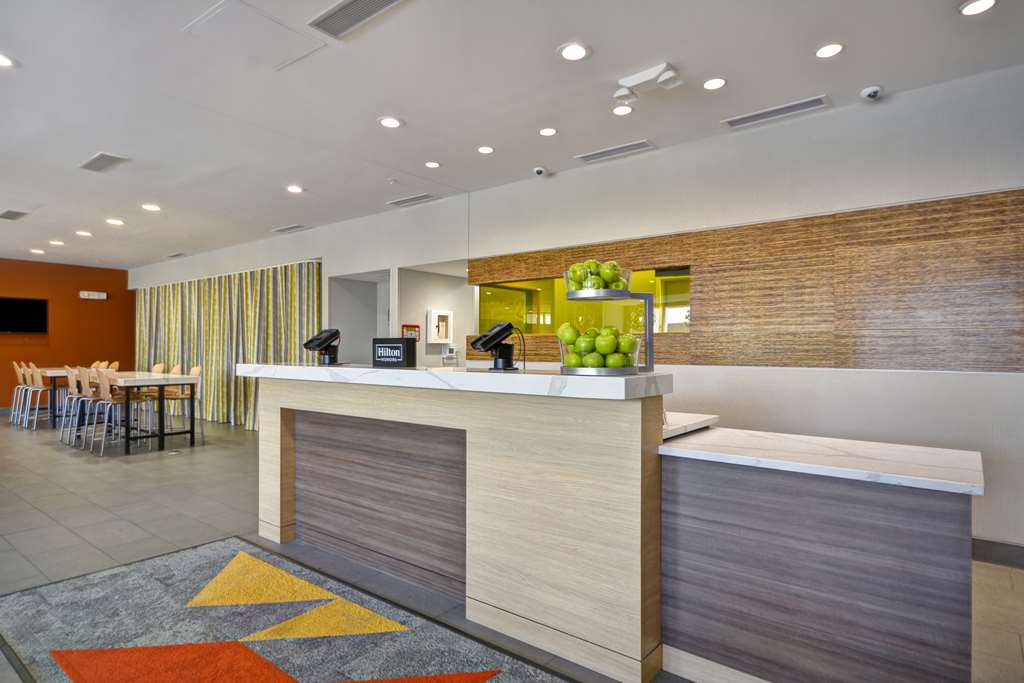 Home2 Suites By Hilton Blue Ash Cincinnati