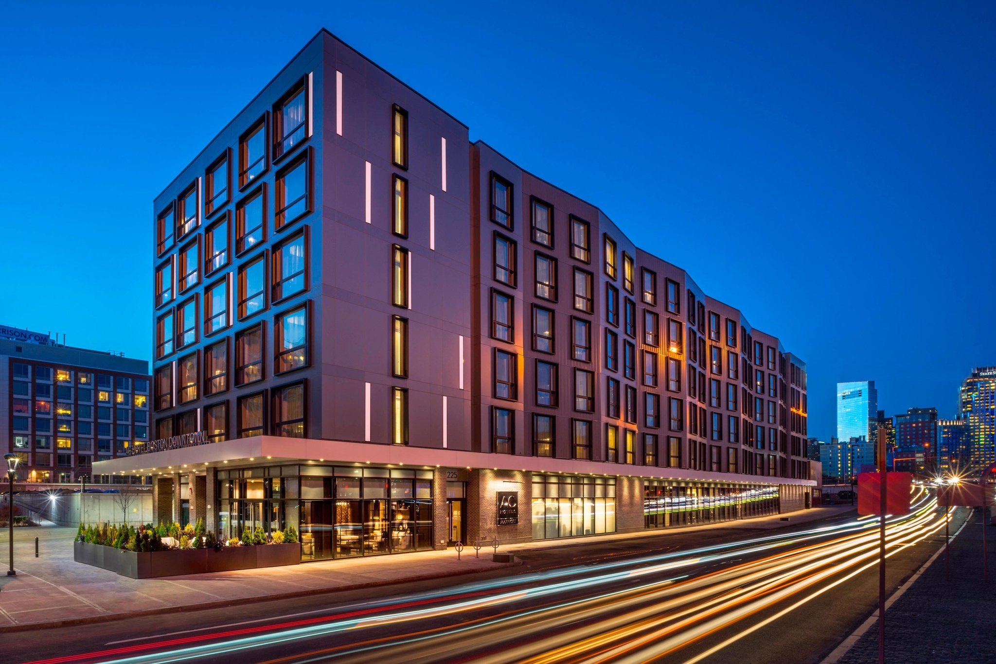 Ac Hotels By Marriott Boston Downtown