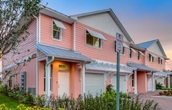 Cape Crossing Resort And Marina