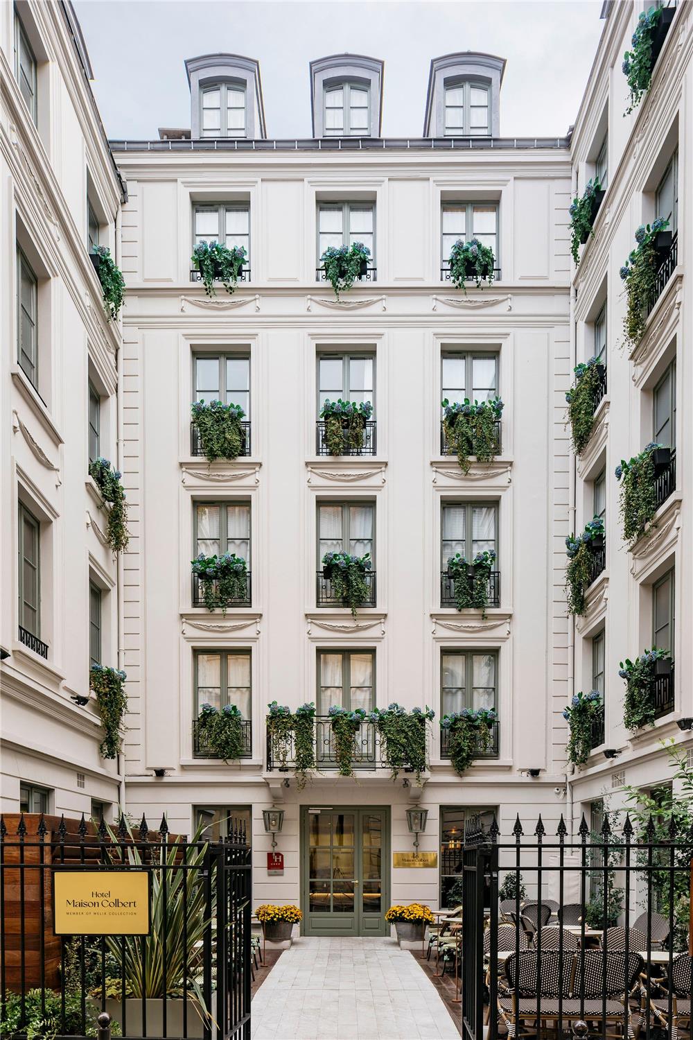 Maison Colbert Melia Collection