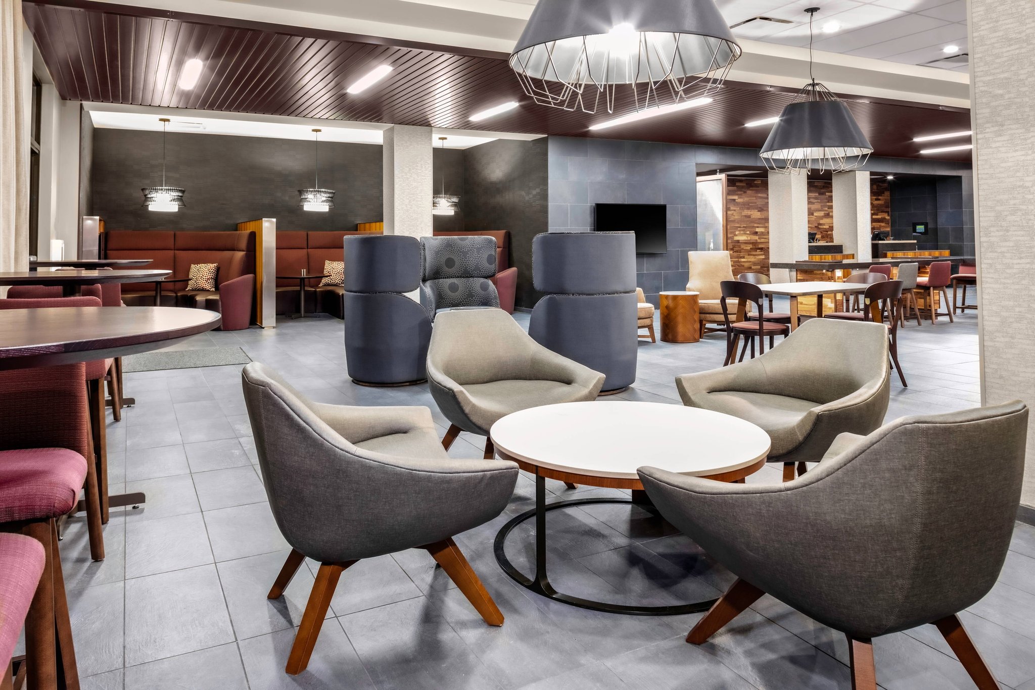 Courtyard By Marriott East Lansing Okemos