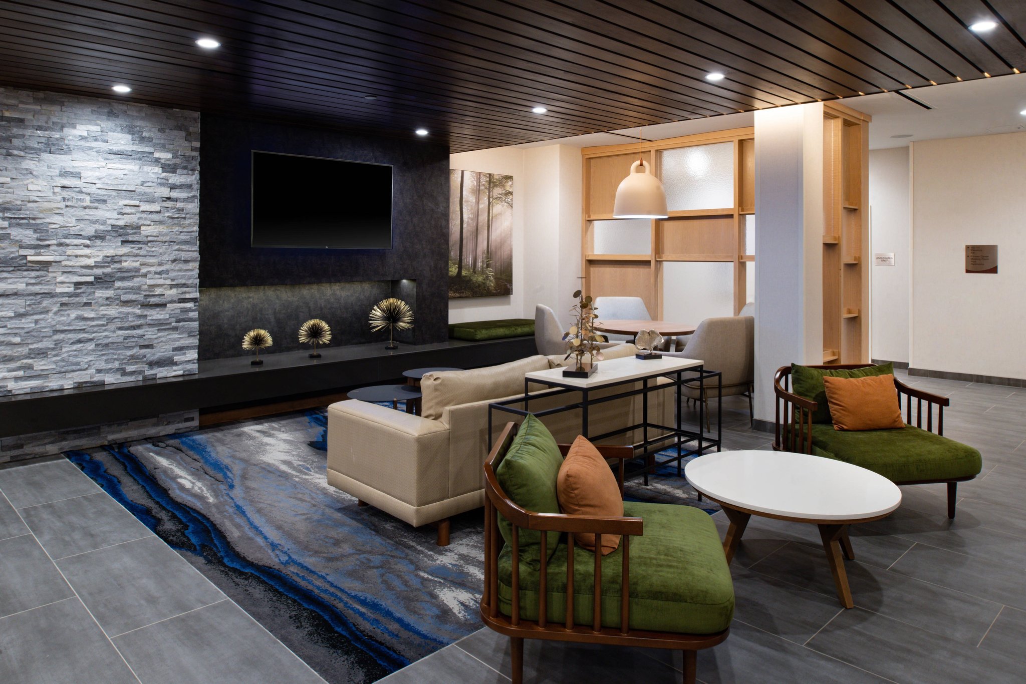 Fairfield Inn And Suites By Marriott Charlotte University Research Park