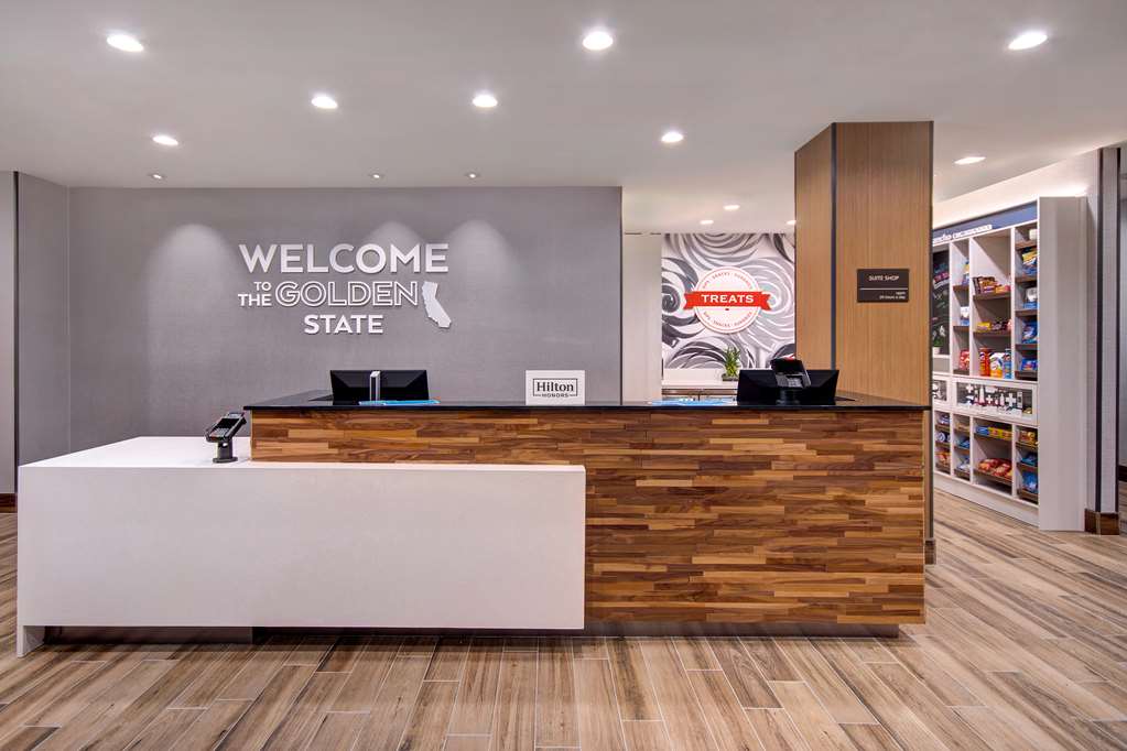 Hampton Inn & Suites Ontario Rancho Cucamonga