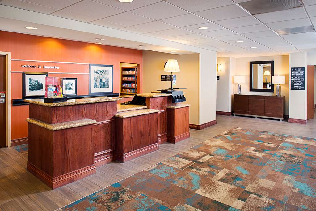 Hampton Inn & Suites Lancaster, Ca