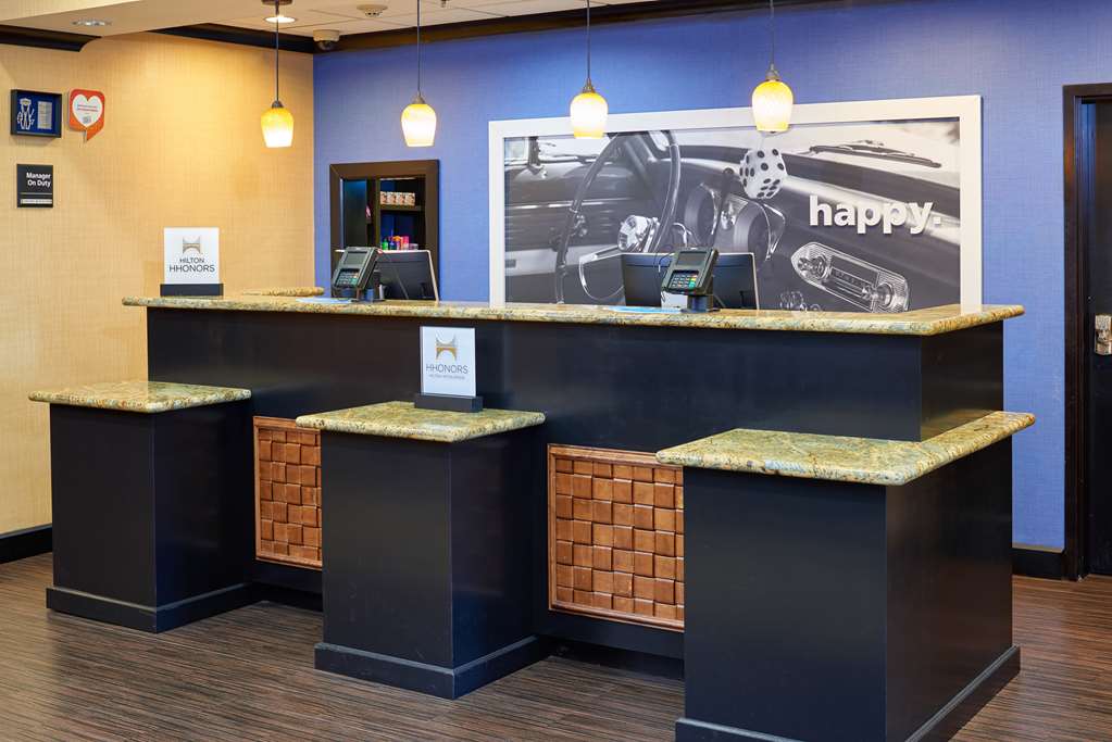 Hampton Inn & Suites Longview North