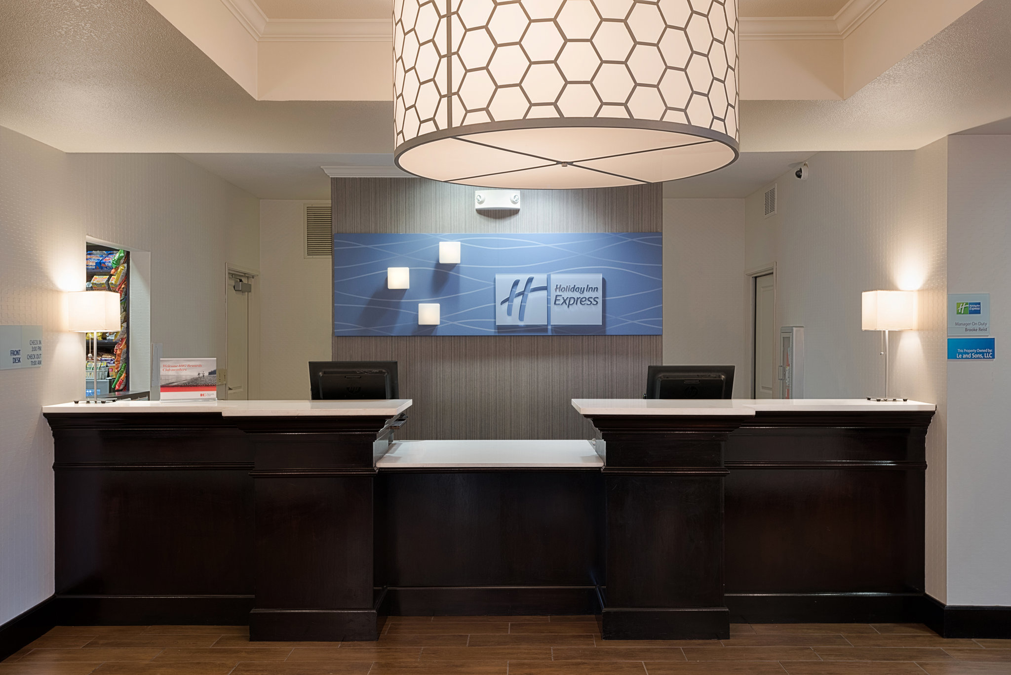 Holiday Inn Express Suites East Wichita I-35 Andover