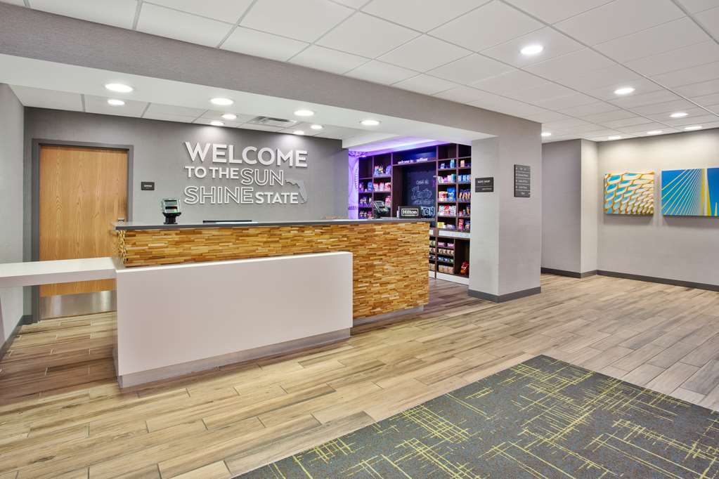 Hampton Inn And Suites Tampa-east