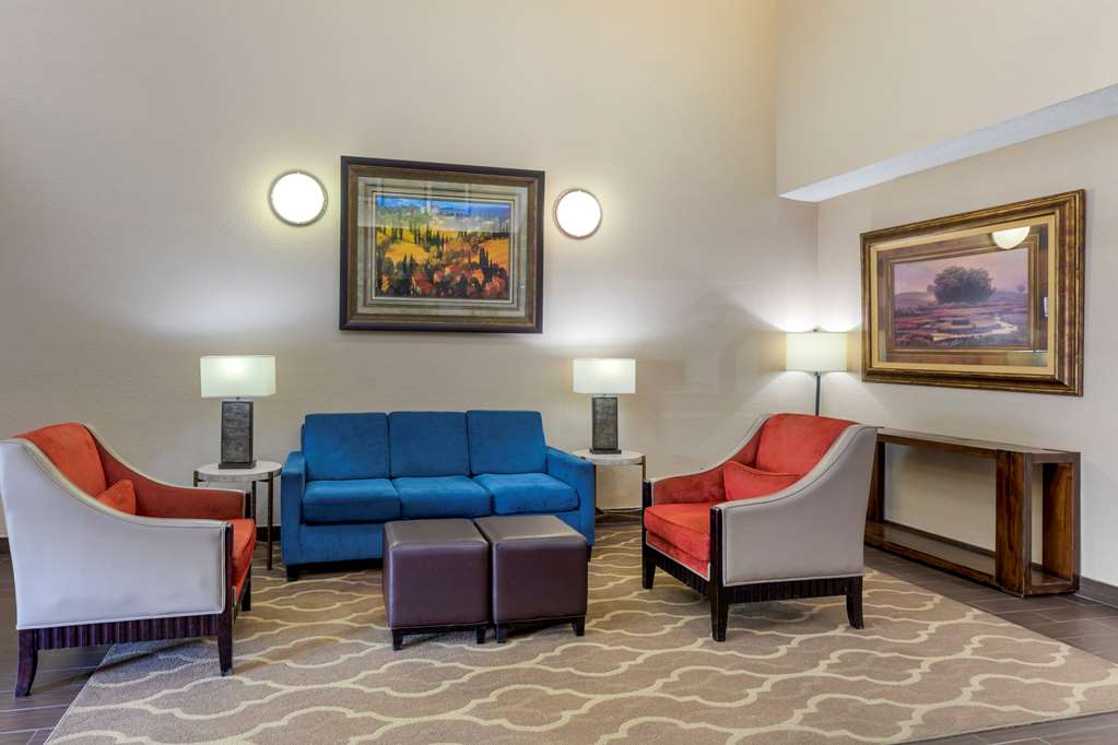 Comfort Suites Denver Southwest