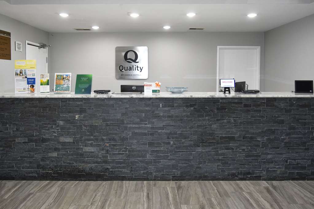 Quality Inn And Suites Brooks Louisville South
