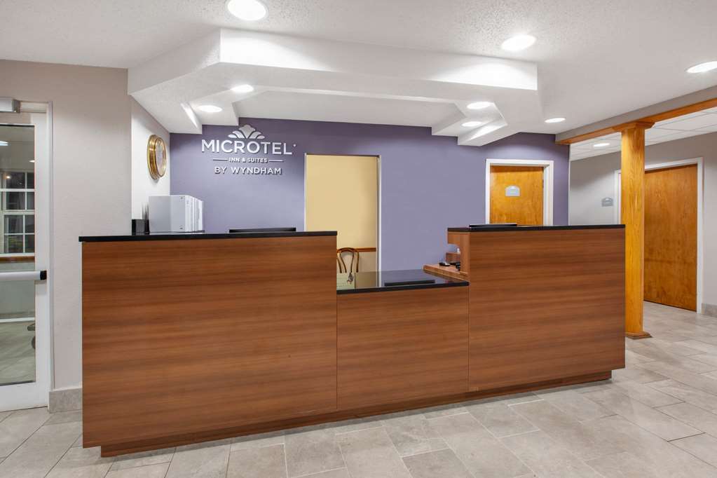 Microtel Pittsburgh Airport