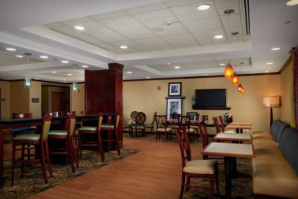 Hampton Inn Newport News-victory Blvd.